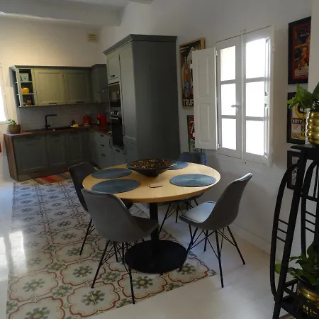 60 Indri Borg Townhouse Prázdninový dům *