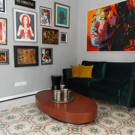 60 Indri Borg Townhouse Prázdninový dům *