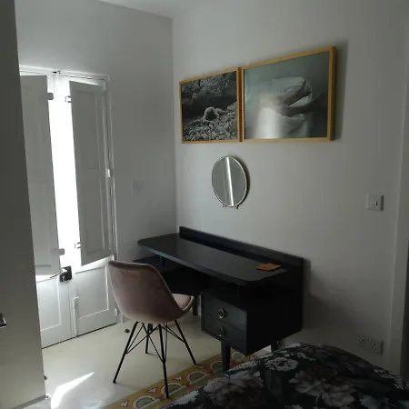 60 Indri Borg Townhouse