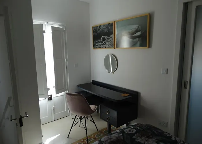 60 Indri Borg Townhouse